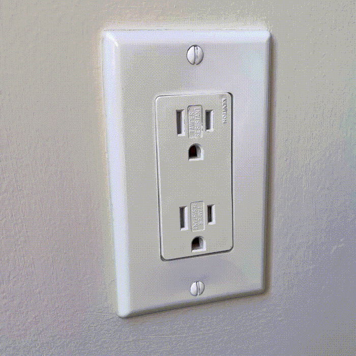 Step 2 — Plug into ground
Insert the ground-only end of the cord into a properly grounded outlet.